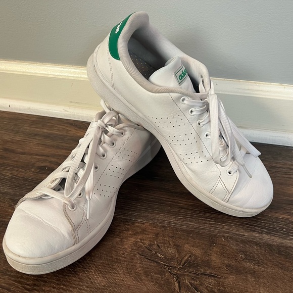 adidas Other - Adidas Advantage tennis shoe. Men’s size 11.